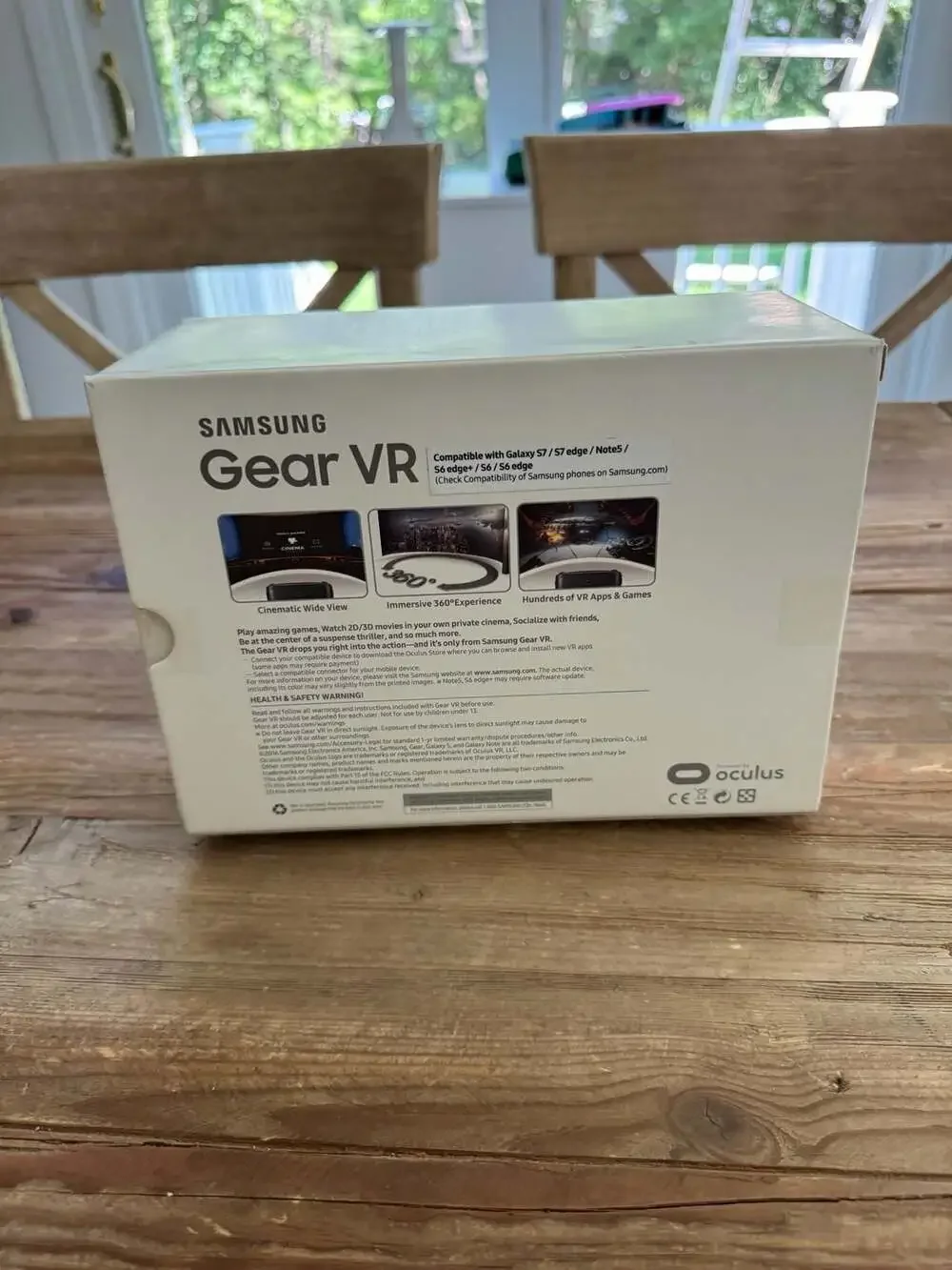 Samsung Gear VR SM-R323 Virtual Reality Headset